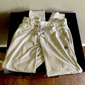 Reebok Woman’s Light Gray CrossFit Workout Pants